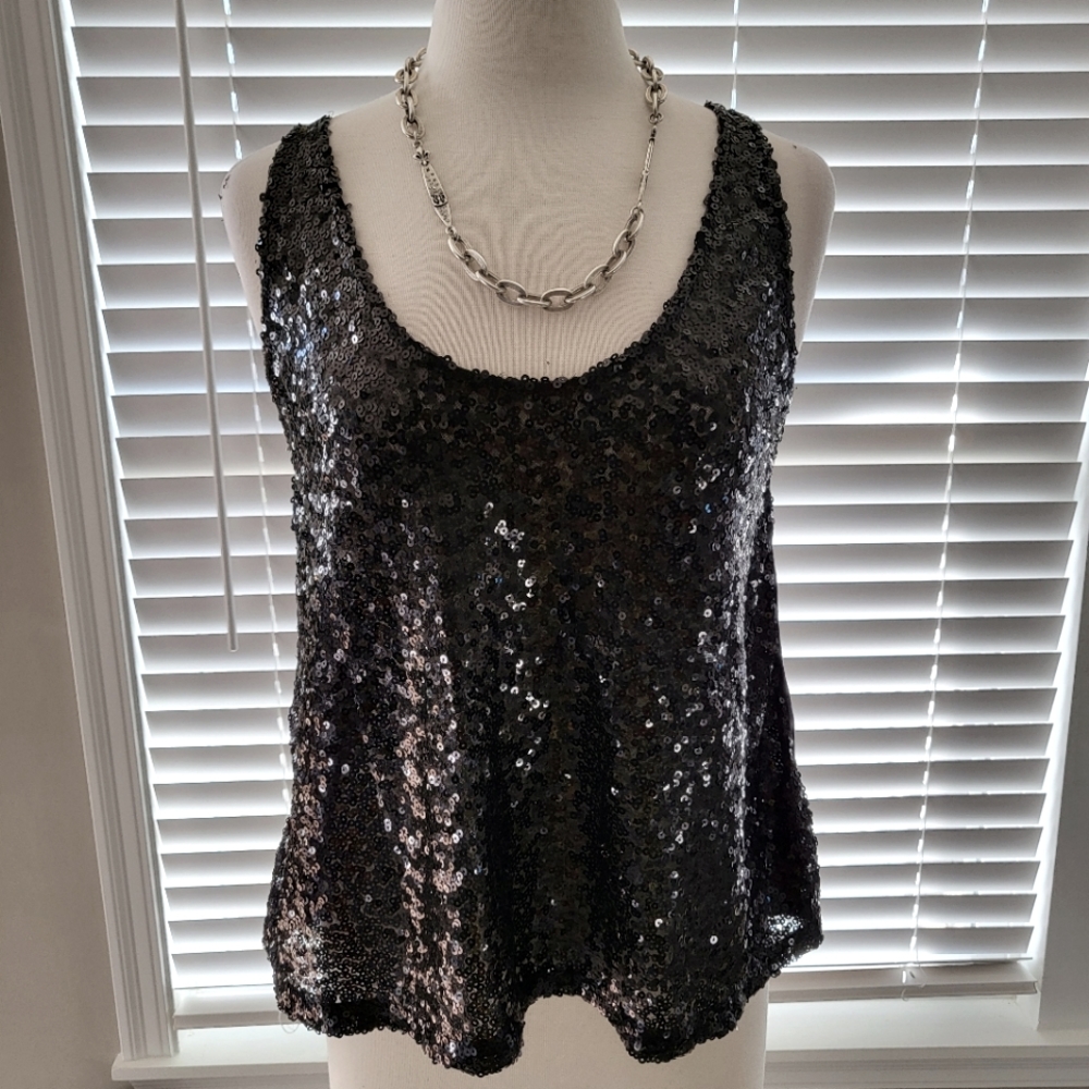 Decree – Front-Side Black Sequin/Back-Side Polyester Elegant Tank Top